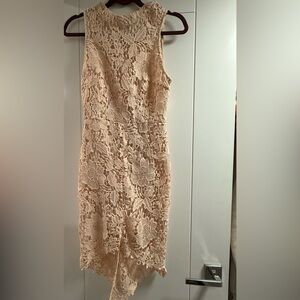 Astr Sleeveless Lace Midi Dress - creamy peach-M